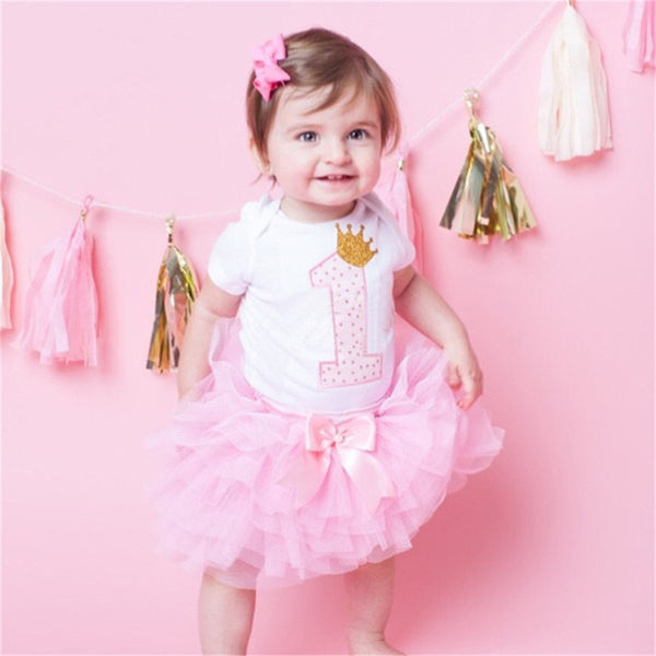 Getrude's Dress - TinyTacker