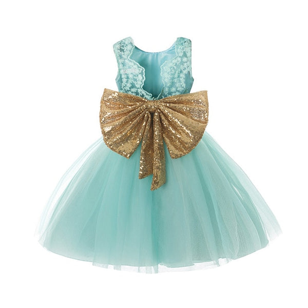 Justina's Summer Costume - TinyTacker